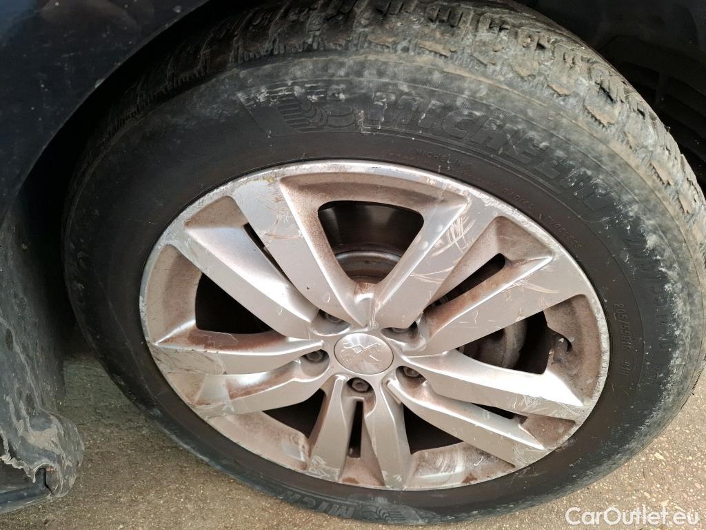  Peugeot  308  Active Business 1.2 PureTech 130CV BVA8 E6
 #23