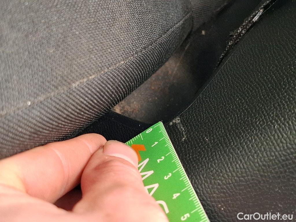  Peugeot  2008  Active Business 1.2 PureTech 130CV BVA8 E6d #16