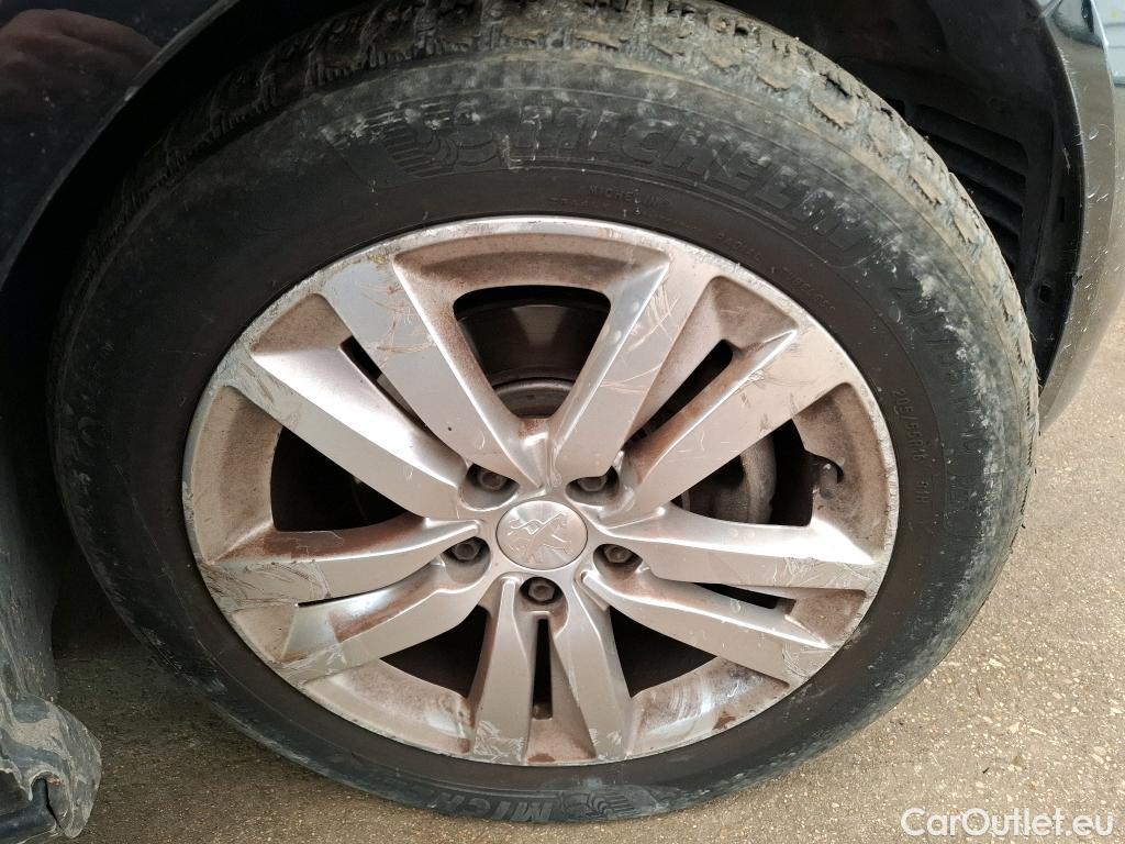  Peugeot  308  Active Business 1.2 PureTech 130CV BVA8 E6
 #38