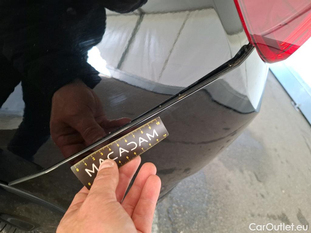  Opel   Grandland X Grandland X Elegance Business 1.5 130CV BVA8 E6d #28