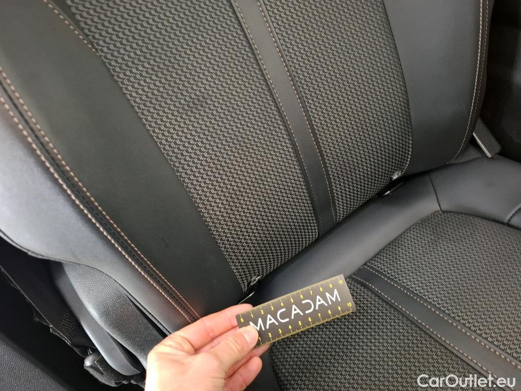  Peugeot  3008  GT 1.5 HDi 130CV BVA8 E6d #20