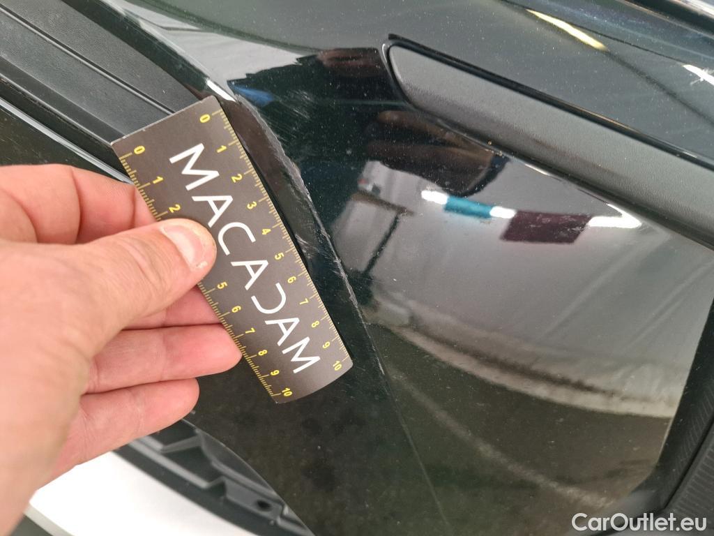  Opel   Grandland X Grandland X Elegance Business 1.5 130CV BVA8 E6d #38