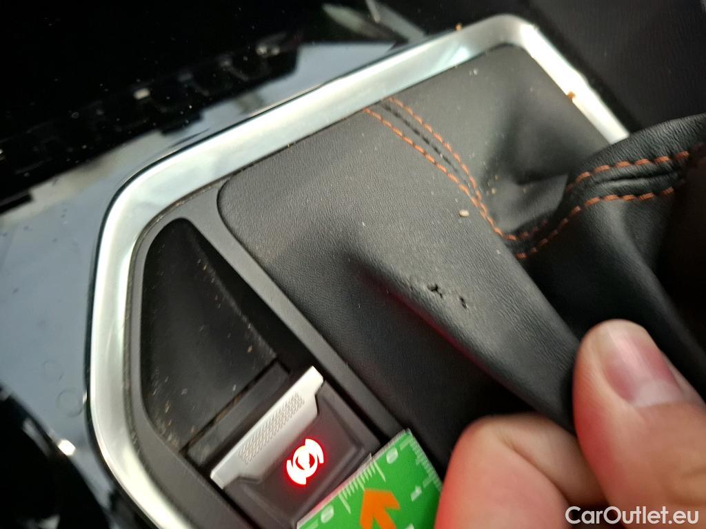  Peugeot  3008 PEUGEOT  5p SUV BlueHDi 130 ACTIVE BUSINESS #25