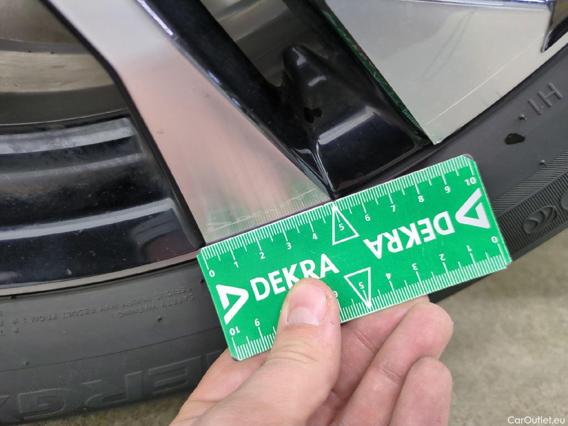  Peugeot  2008  Allure Business 1.5 HDi 130CV BVA8 E6d #5