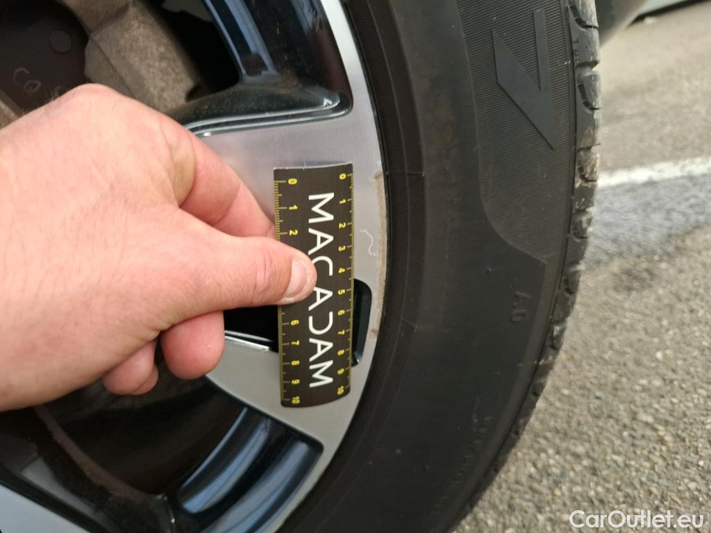  Opel   Grandland X Grandland X Elegance Business 1.5 130CV BVA8 E6d #42