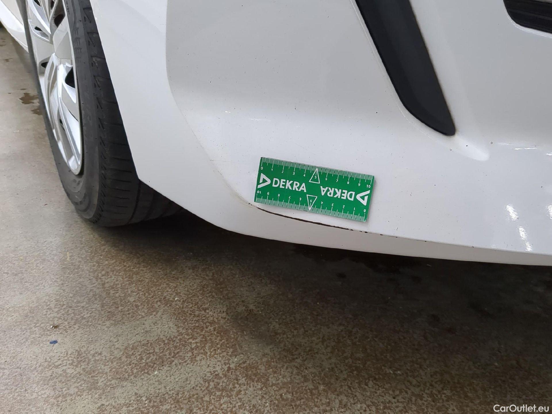  Peugeot  208  Premium 1.2 PureTech 75CV BVM5 E6d #12