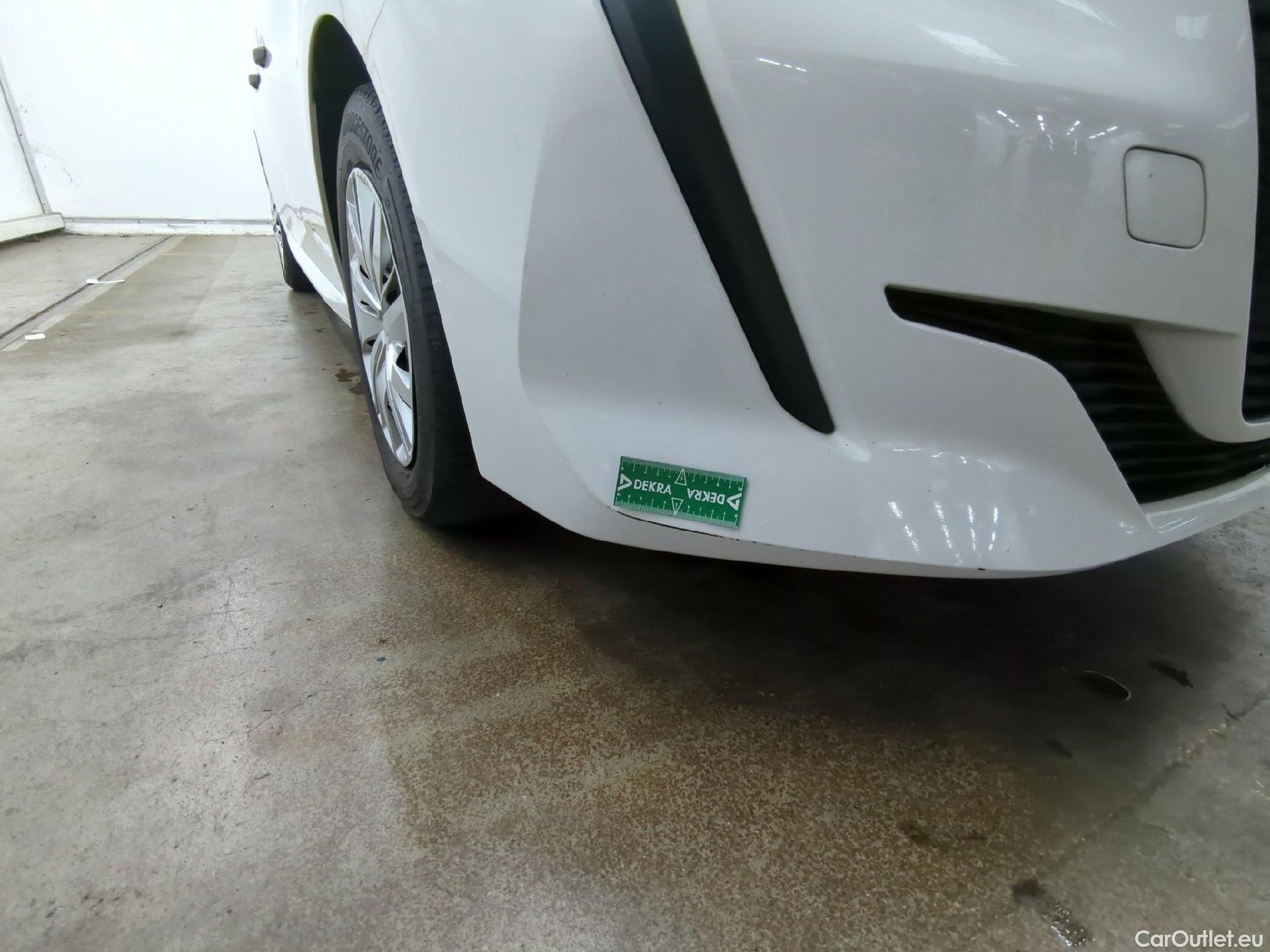  Peugeot  208  Premium 1.2 PureTech 75CV BVM5 E6d #13