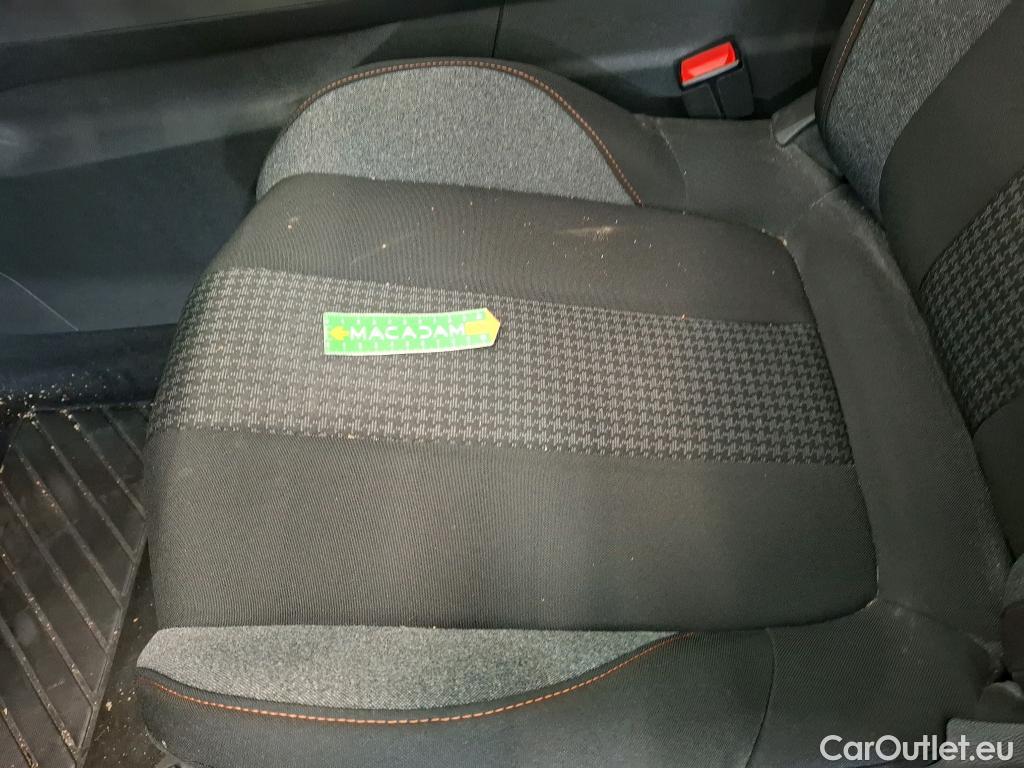  Peugeot  3008 PEUGEOT  5p SUV BlueHDi 130 ACTIVE BUSINESS #26