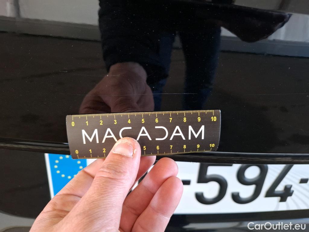  Opel   Grandland X Grandland X Elegance Business 1.5 130CV BVA8 E6d #24