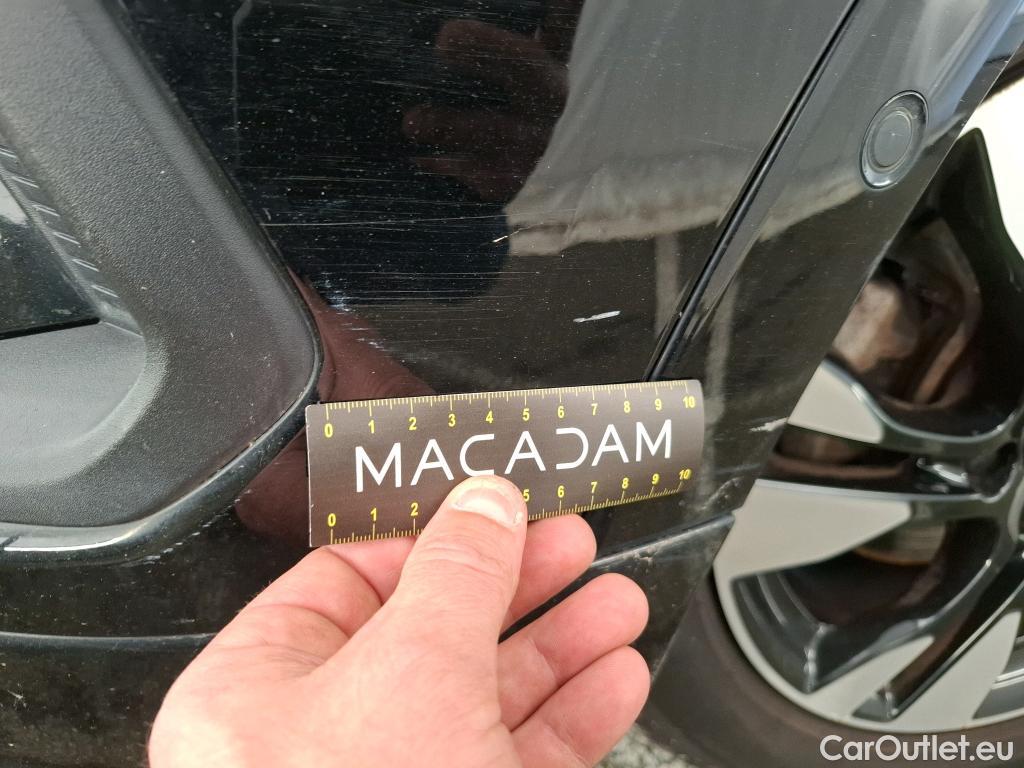  Opel   Grandland X Grandland X Elegance Business 1.5 130CV BVA8 E6d #36