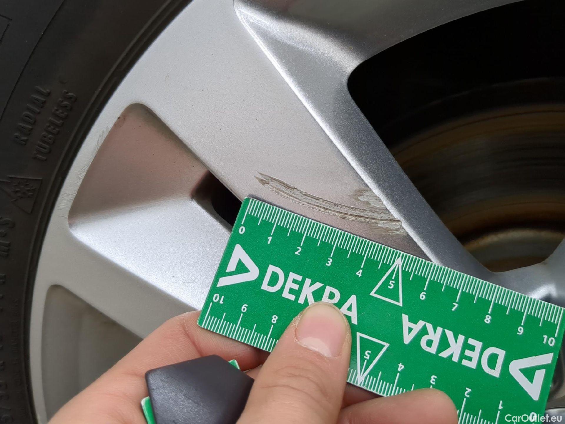  Peugeot  308  SW Active Business 1.5 HDi 130CV BVA8 E6d #19