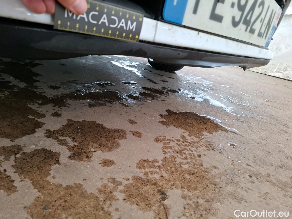  Renault  Clio  IV Air MediaNav 1.5 dCi 75CV BVM5 E6 #47