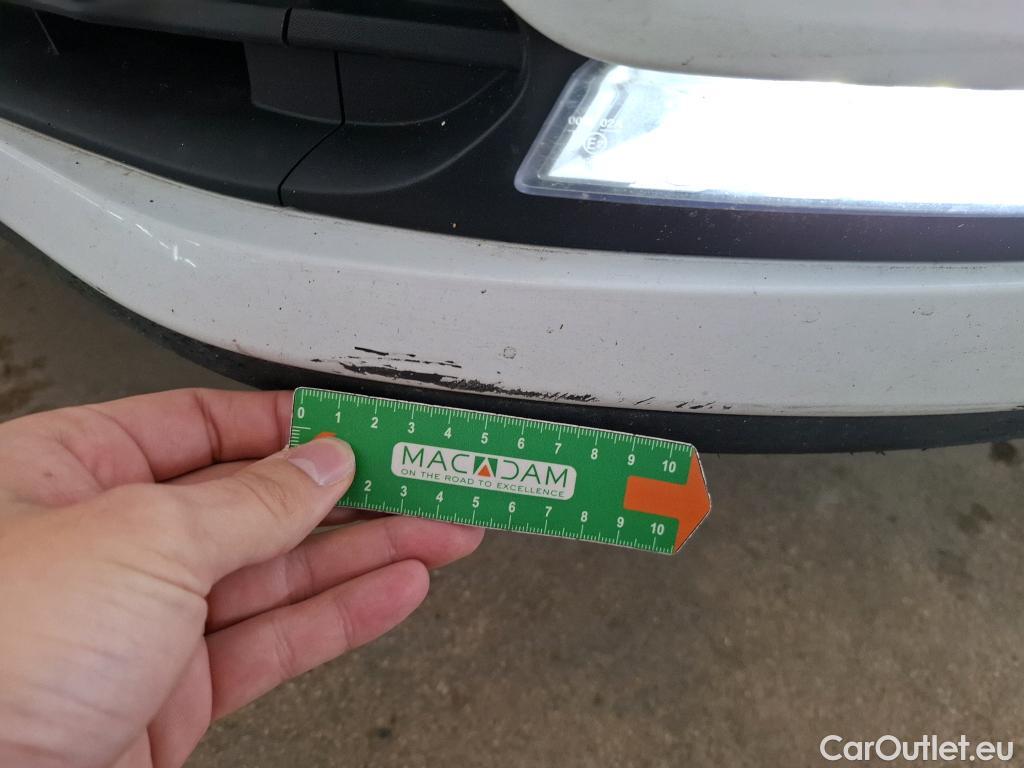  Renault  Clio  IV Air MediaNav 1.5 dCi 75CV BVM5 E6 #10