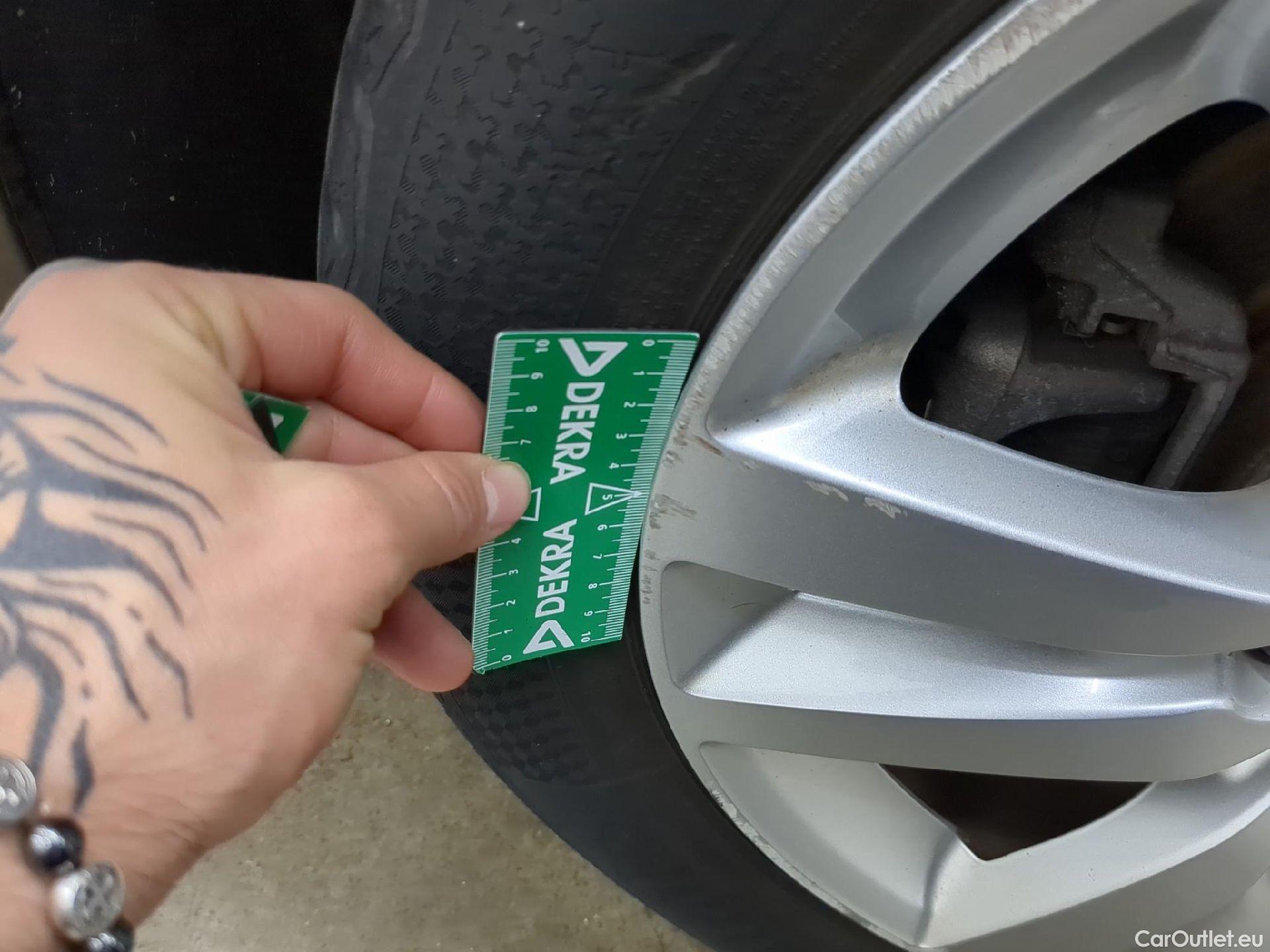  Peugeot  308  SW Active Business 1.5 HDi 130CV BVA8 E6d #25