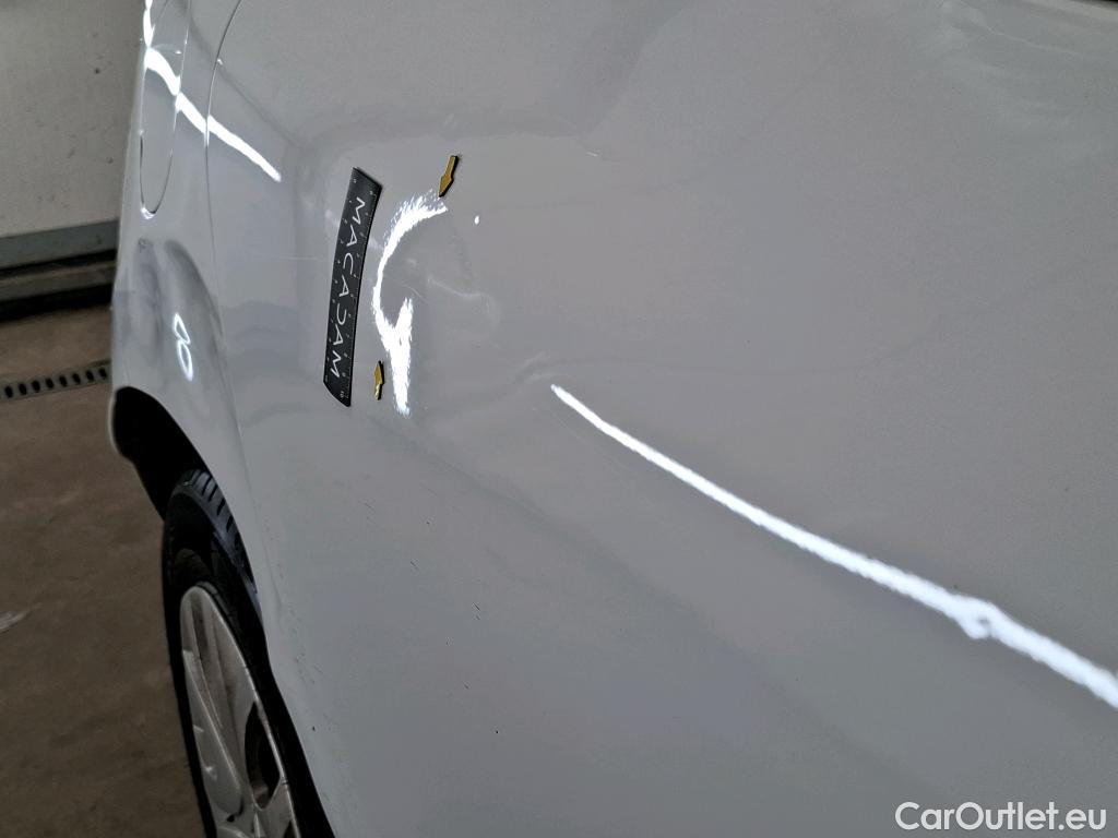  Renault  Clio  IV Air MediaNav 1.5 dCi 75CV BVM5 E6 #29