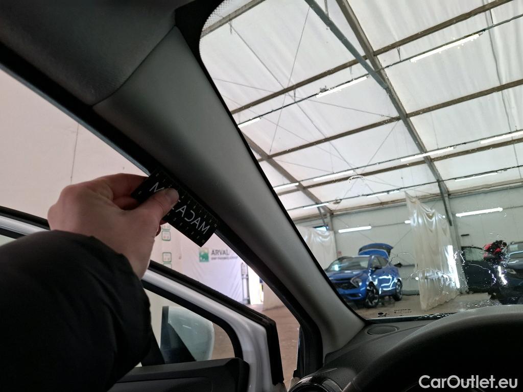  Renault  Clio  IV Air MediaNav 1.5 dCi 75CV BVM5 E6 #50