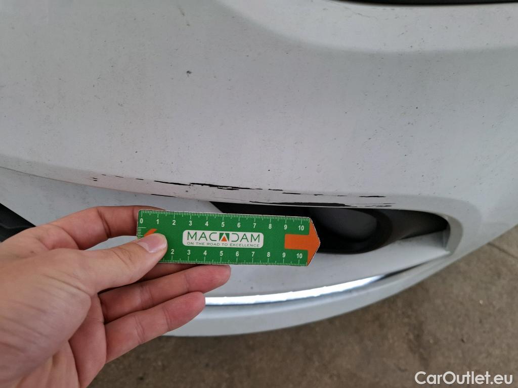  Renault  Clio  IV Air MediaNav 1.5 dCi 75CV BVM5 E6 #9