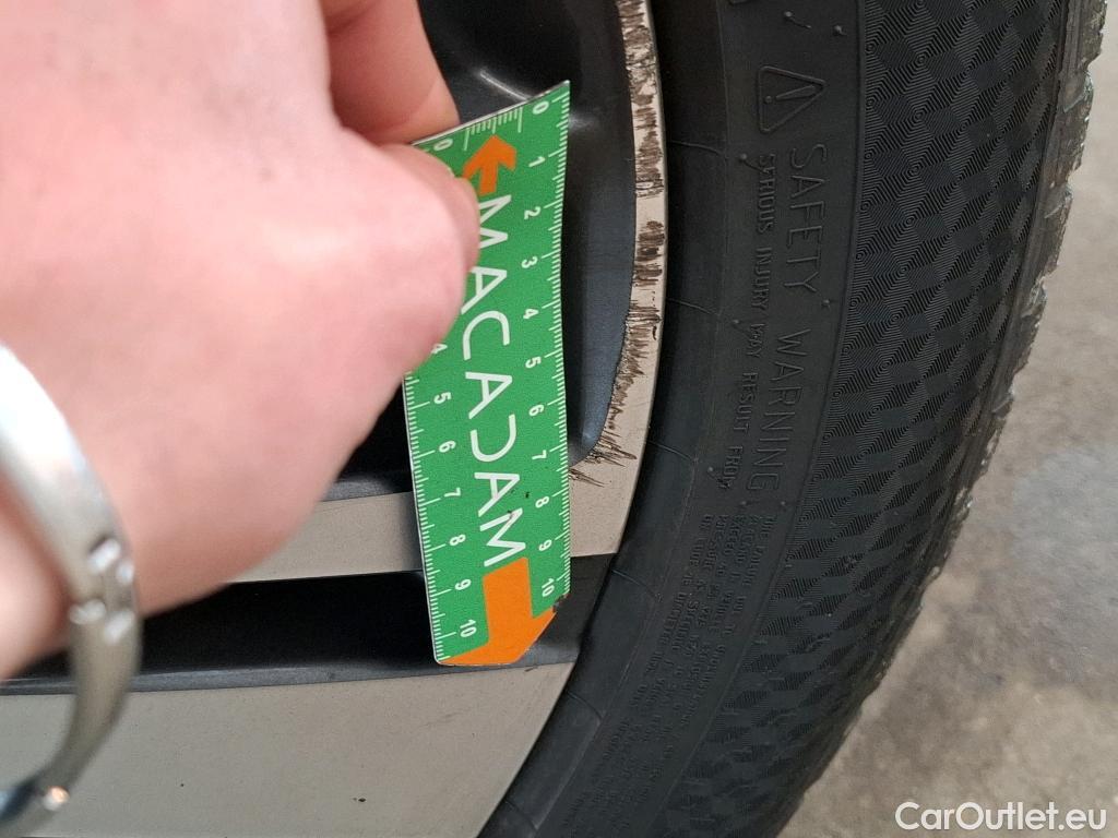  Peugeot  5008  Allure 1.5 HDi 130CV BVA8 7 Sieges E6d #6