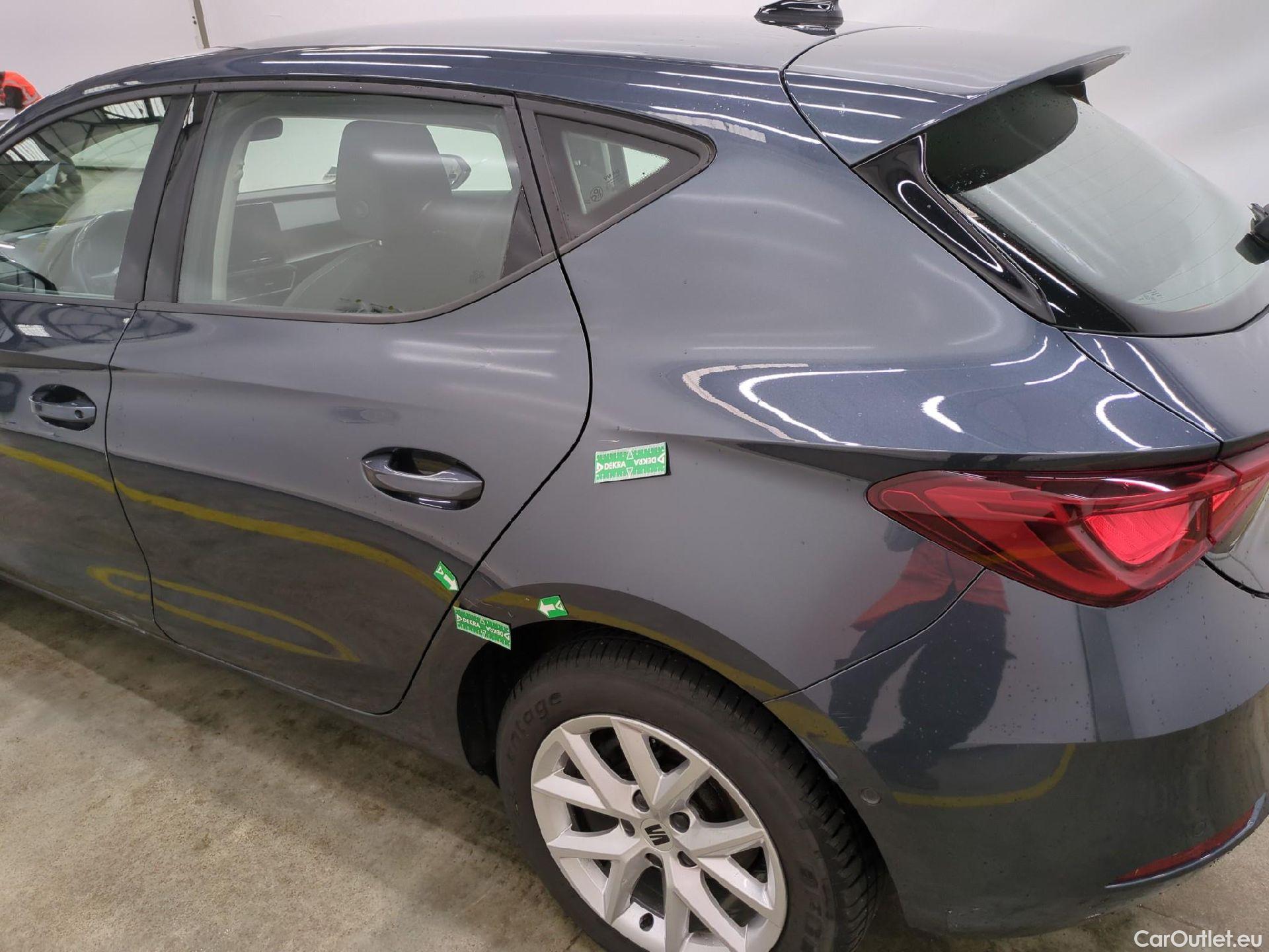  Seat  Leon SEAT  / 2020 / 5P / Berline 1.0 eTSI 110 DSG S&S Style Business #29