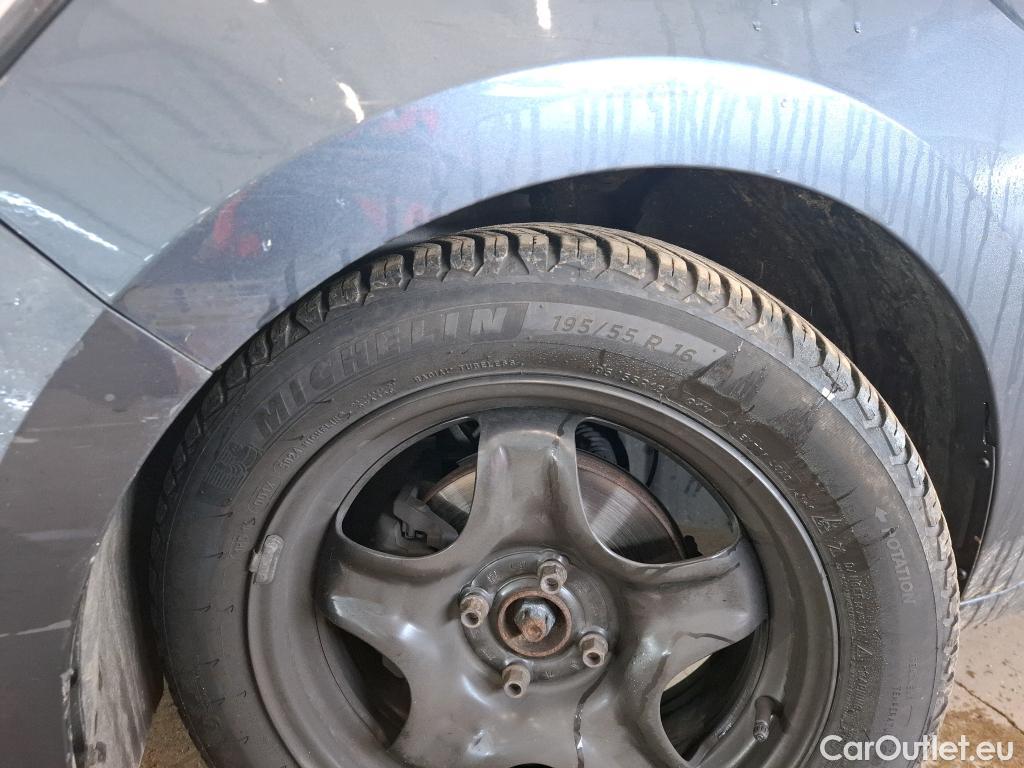  Renault  Clio  V Business 1.5 dCi 85CV BVM6 E6dT #82