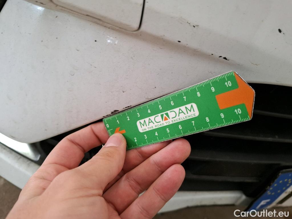  Renault  Clio  IV Air MediaNav 1.5 dCi 75CV BVM5 E6 #13