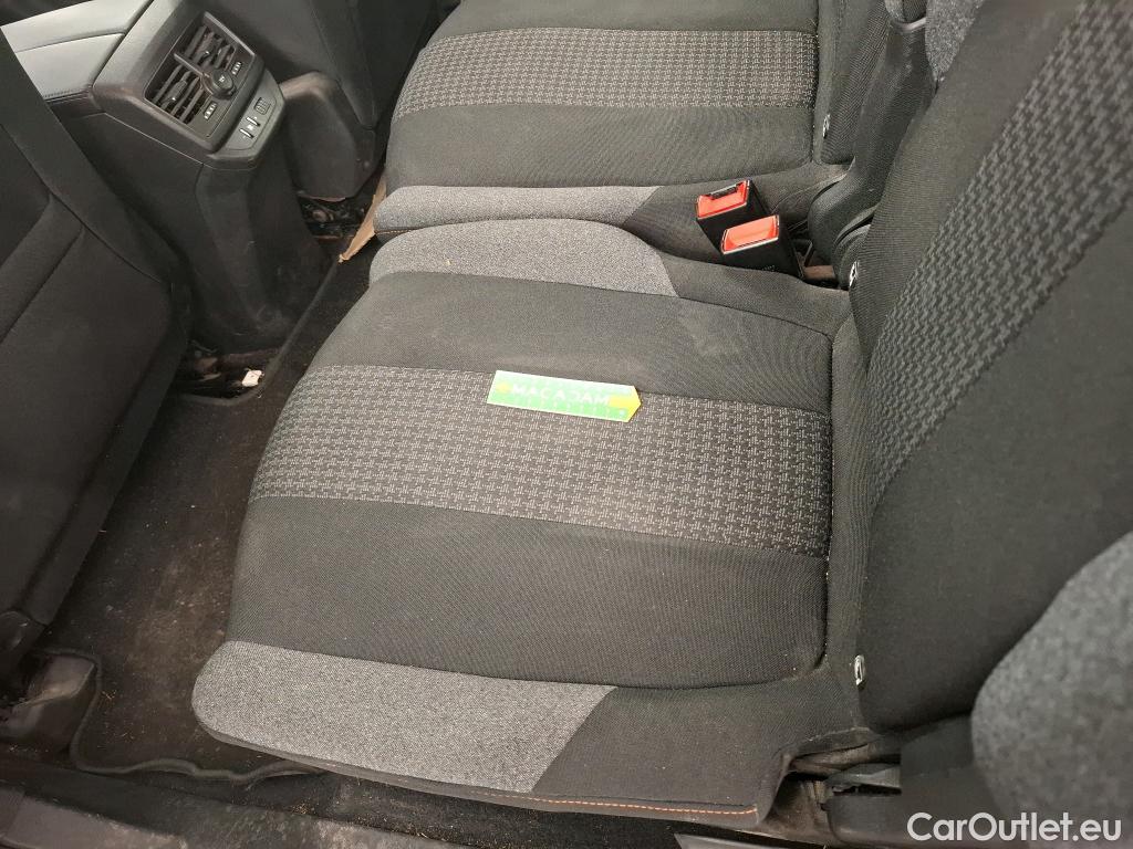  Peugeot  5008  Active Business 1.2 PureTech 130CV BVA8 7 Sieges E6d #44