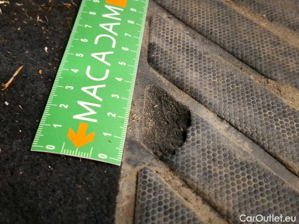  Peugeot  5008  Active Business 1.2 PureTech 130CV BVA8 7 Sieges E6d #37