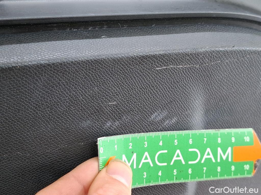  Peugeot  5008  GT Line 1.5 HDi 130CV BVA8 E6dT #35