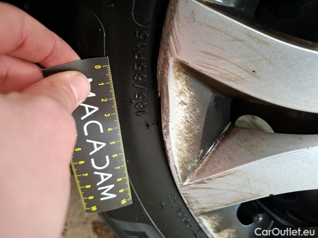  Renault  Clio  IV Air MediaNav 1.5 dCi 75CV BVM5 E6 #72