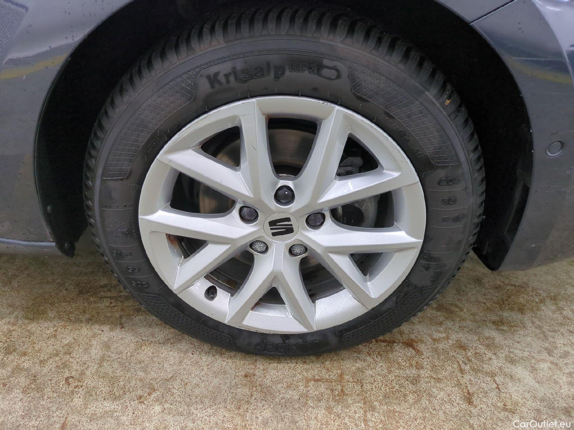  Seat  Leon SEAT  / 2020 / 5P / Berline 1.0 eTSI 110 DSG S&S Style Business #14