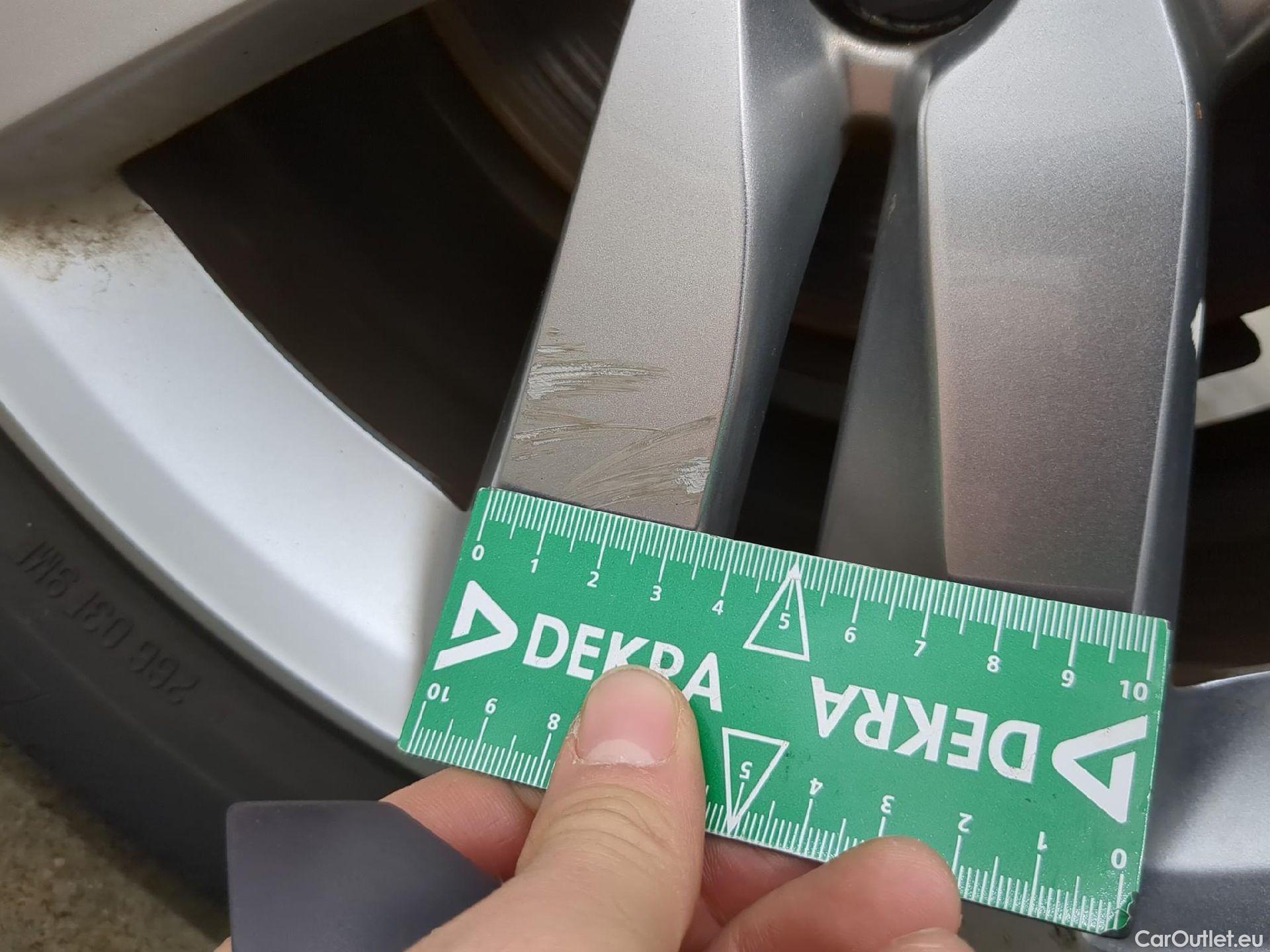  Peugeot  308  SW Active Business 1.5 HDi 130CV BVA8 E6d #13