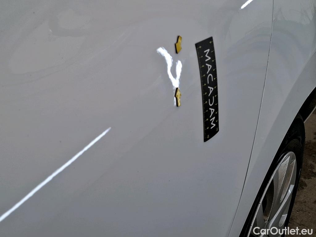  Renault  Clio  IV Air MediaNav 1.5 dCi 75CV BVM5 E6 #61