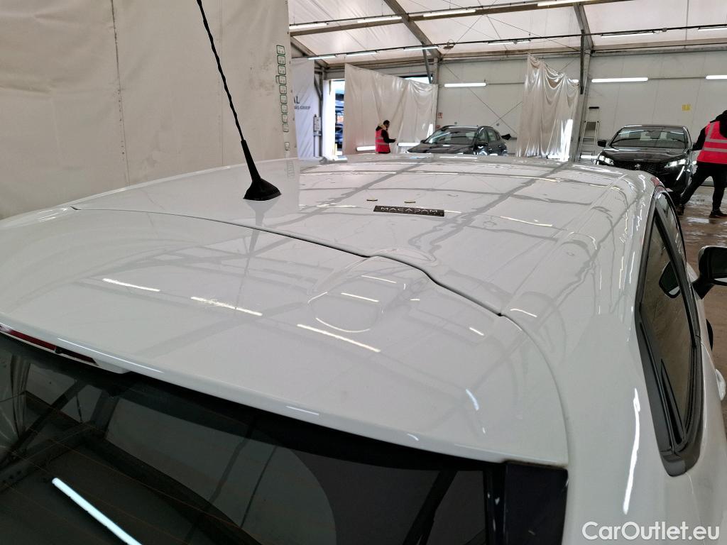  Renault  Clio  IV Air MediaNav 1.5 dCi 75CV BVM5 E6 #1