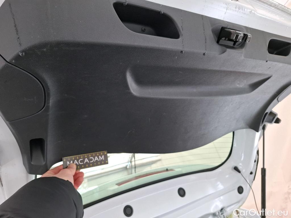  Renault  Clio  IV Air MediaNav 1.5 dCi 75CV BVM5 E6 #53