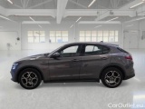  Alfa Romeo   STELVIO ALFA ROMEO / 2017 / 5P / SUV 2.2 TURBO DIESEL 190CV SPRINT AT8 Q4 #8