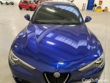  Alfa Romeo   STELVIO ALFA ROMEO / 2017 / 5P / SUV 2.2 TD 160 CV SUPER BUSINESS AT8 RWD #28