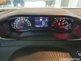  Peugeot  2008 PEUGEOT  / 2019 / 5P / CROSSOVER BLUEHDI 130 EAT8 ALLURE S/S AUT. #4