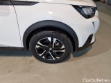  Peugeot  2008 PEUGEOT  / 2019 / 5P / CROSSOVER BLUEHDI 130 EAT8 ALLURE S/S AUT. #32