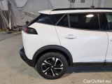  Peugeot  2008 PEUGEOT  / 2019 / 5P / CROSSOVER BLUEHDI 130 EAT8 ALLURE S/S AUT. #38
