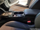  Peugeot  2008 PEUGEOT  / 2019 / 5P / CROSSOVER BLUEHDI 130 EAT8 ALLURE S/S AUT. #89