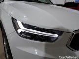  Volvo  XC 40 VOLVO XC40 / 2017 / 5P / SUV D3 GEARTRONIC MOMENTUM #26