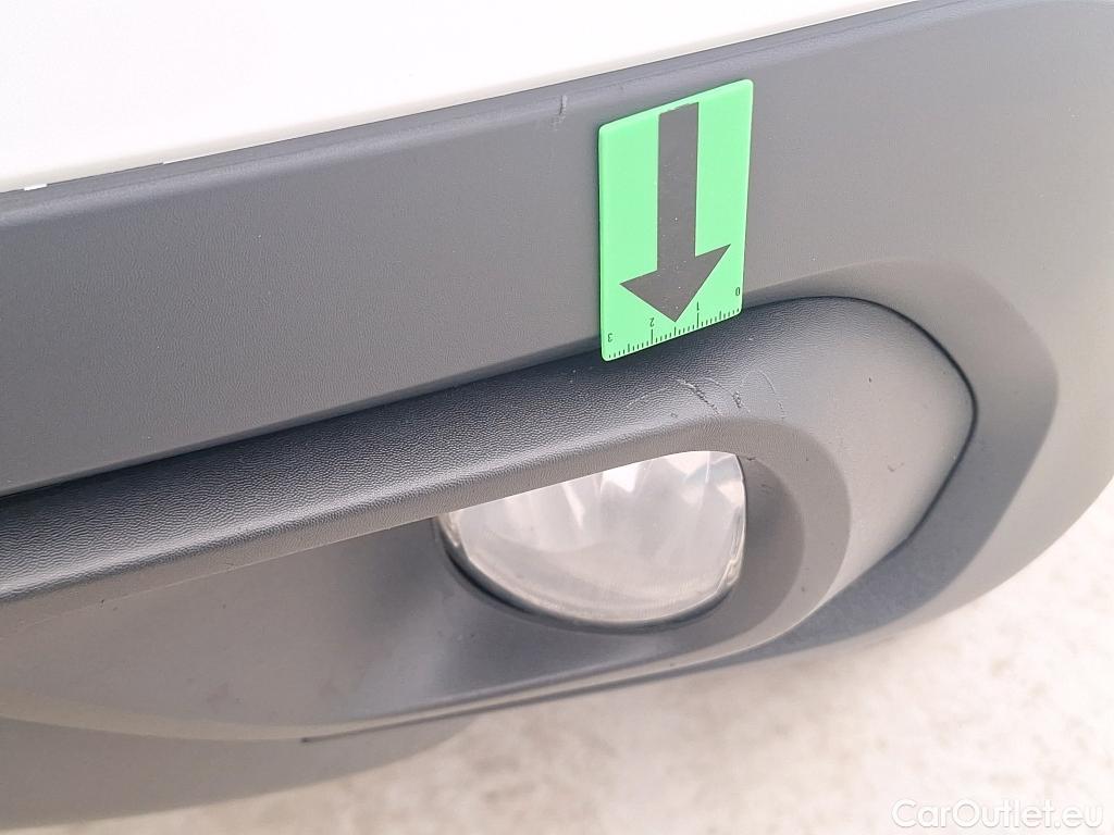  Dacia  Duster 1.5 Blue dCi 115CP Comfort 4WD #32