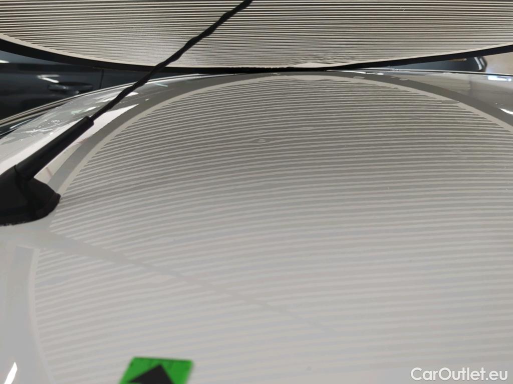  Dacia  Logan 0.9 TCe 90CP Laureate_Groupama #2