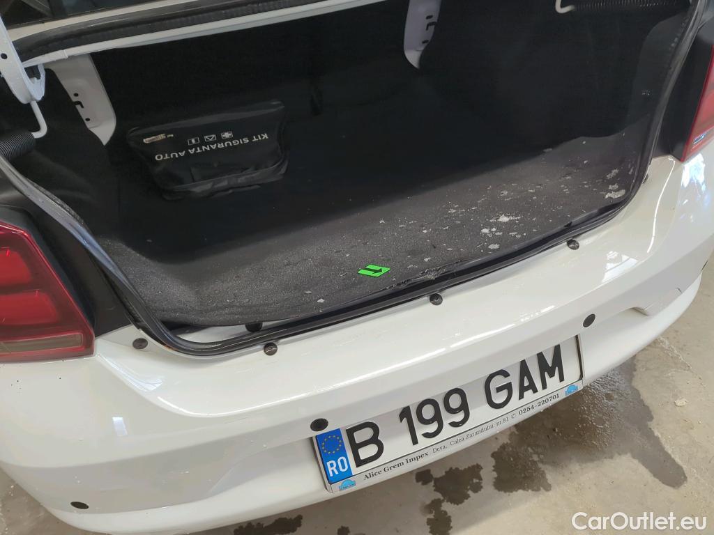  Dacia  Logan 0.9 TCe 90CP Laureate_Groupama #11