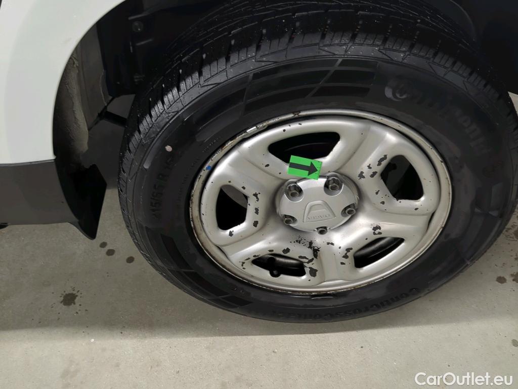  Dacia  Duster 1.5 Blue dCi 115CP Comfort 4WD #21