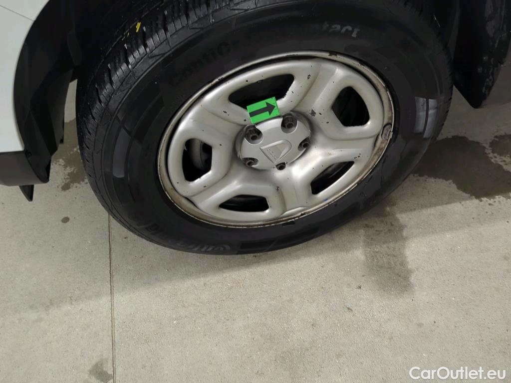  Dacia  Duster 1.5 Blue dCi 115CP Comfort 4WD #19