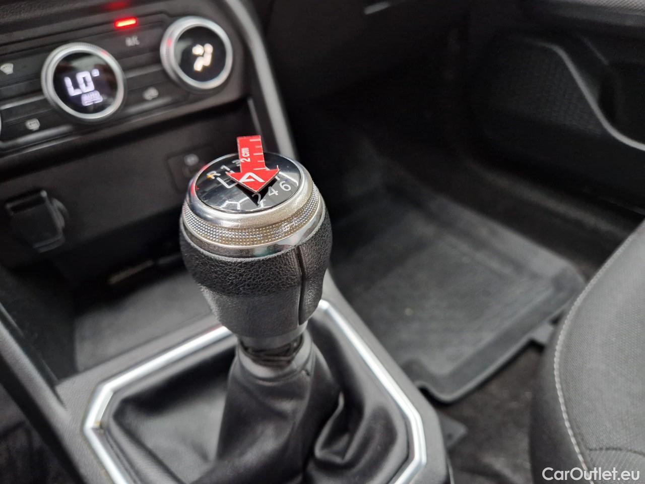  Dacia  Logan 1.0 TCe 90CP Comfort MT6 #29