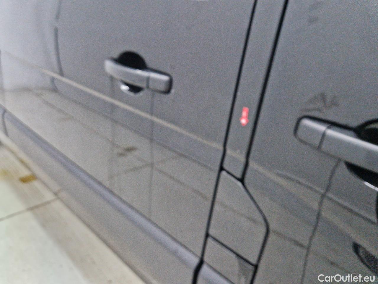  Renault  Master 2.3 Blue dCi 180CP Tractiune L3H2 #19