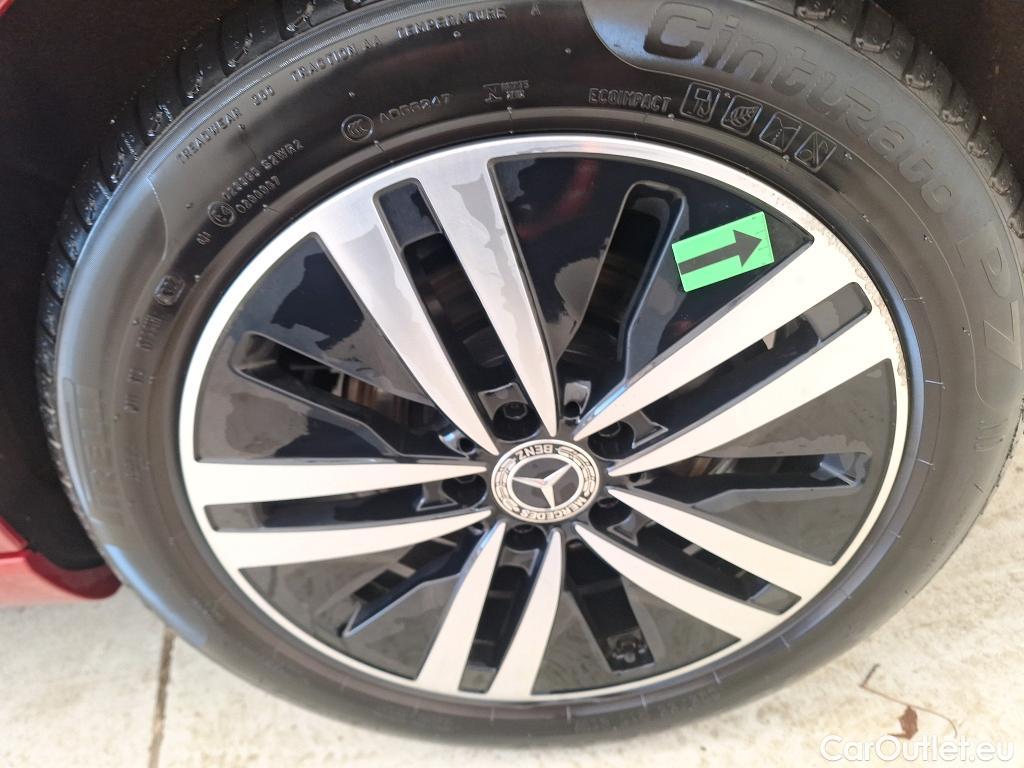  Mercedes  CLA-Klasse CLA 200 Coupé DCT #15