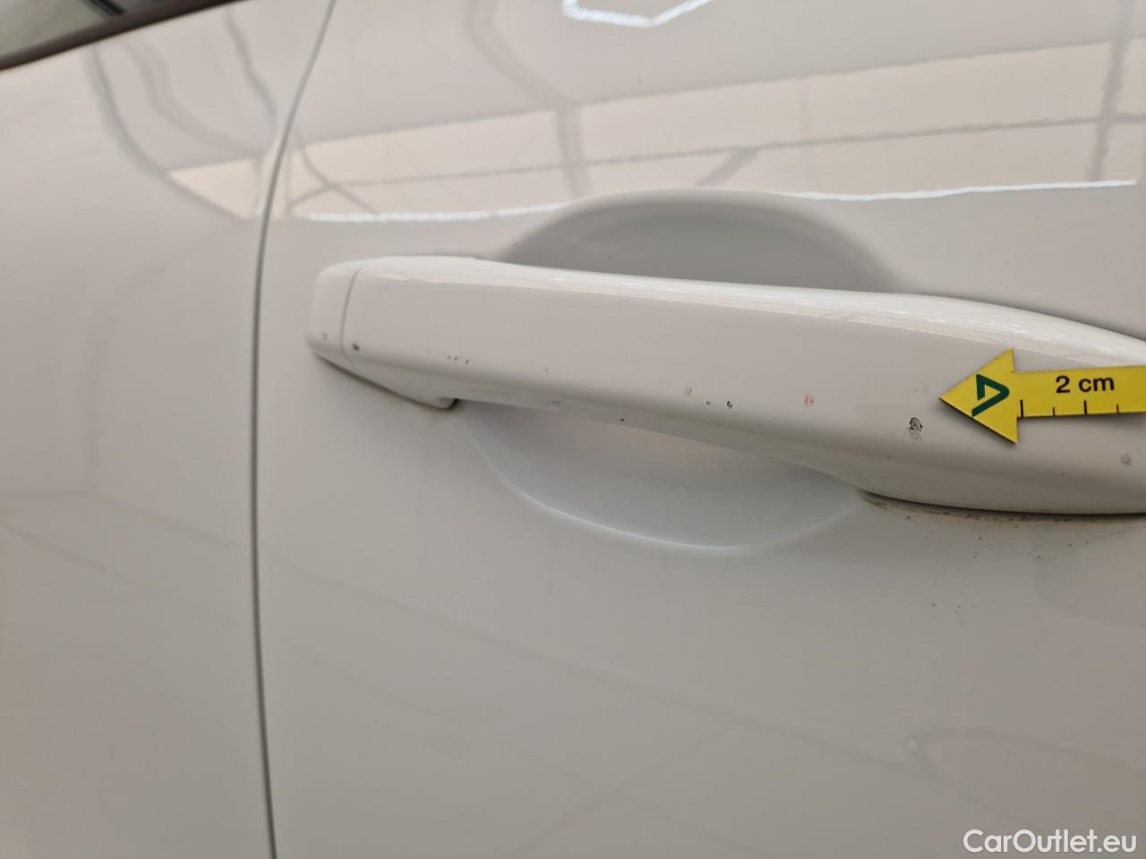  Renault  Clio 1.0 TCe 90CP Life #12